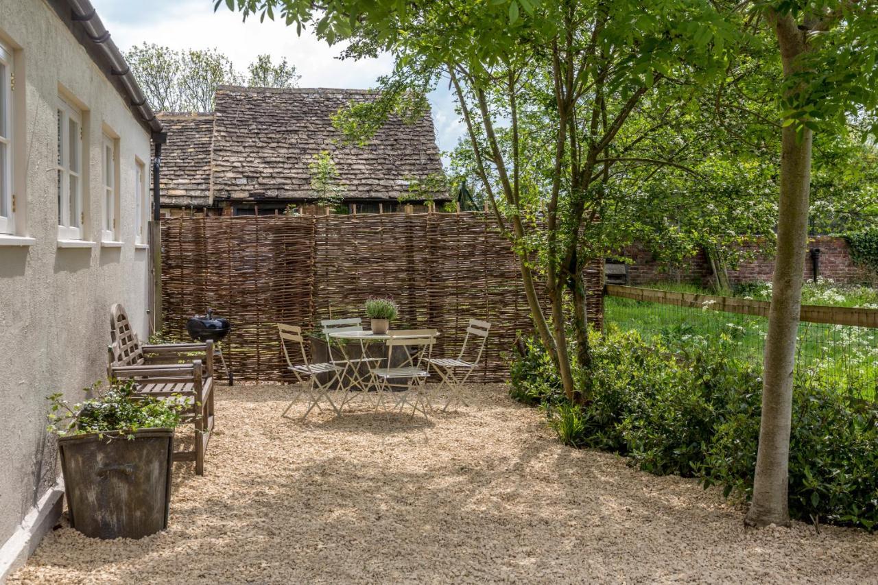 The Cowsheds Villa Brinkworth Cameră foto